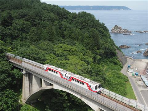 三陸鉄道　提供：三陸鉄道(株)